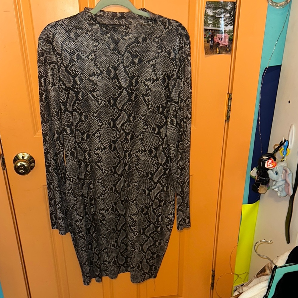 Reptile Patterned Long Sleeve Top